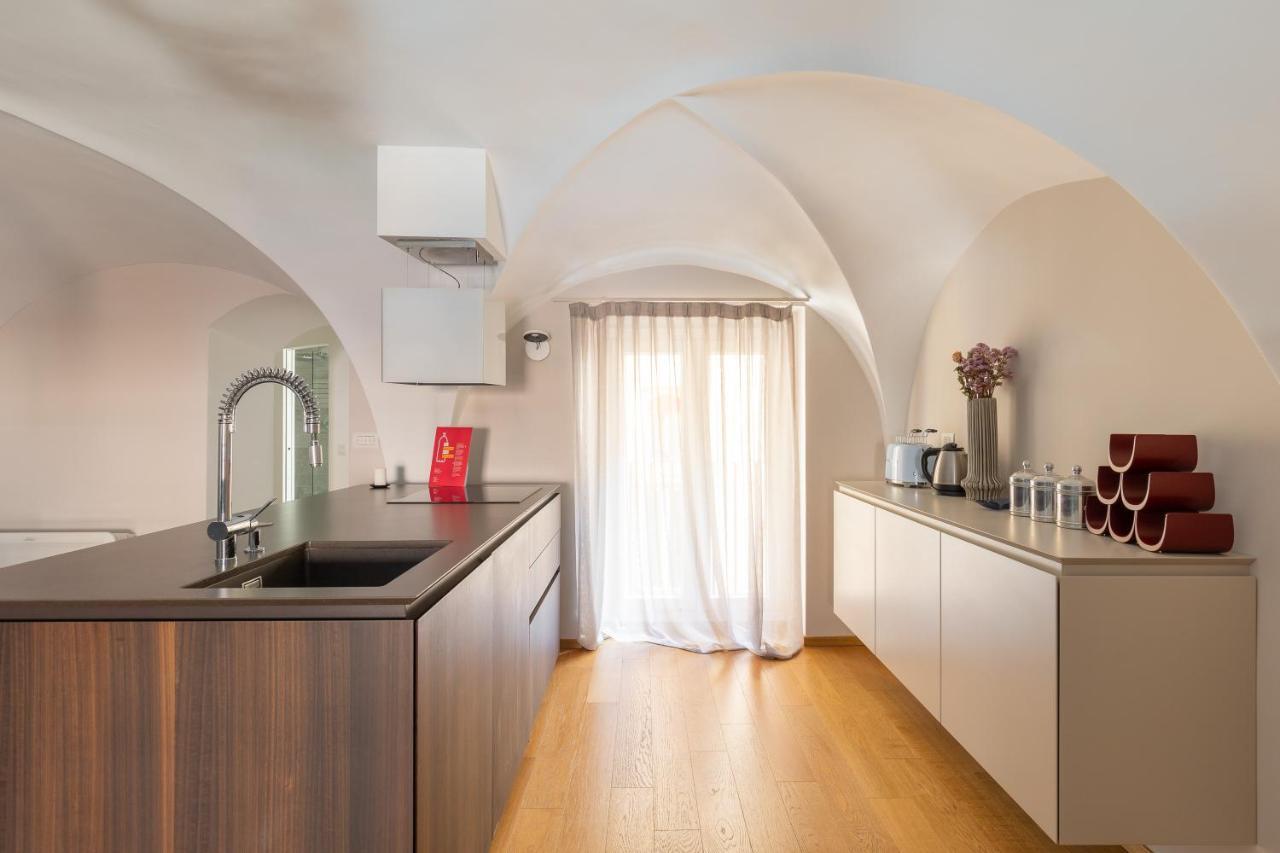 Apartamento Santo Stefano Elegant By Wonderful Italy